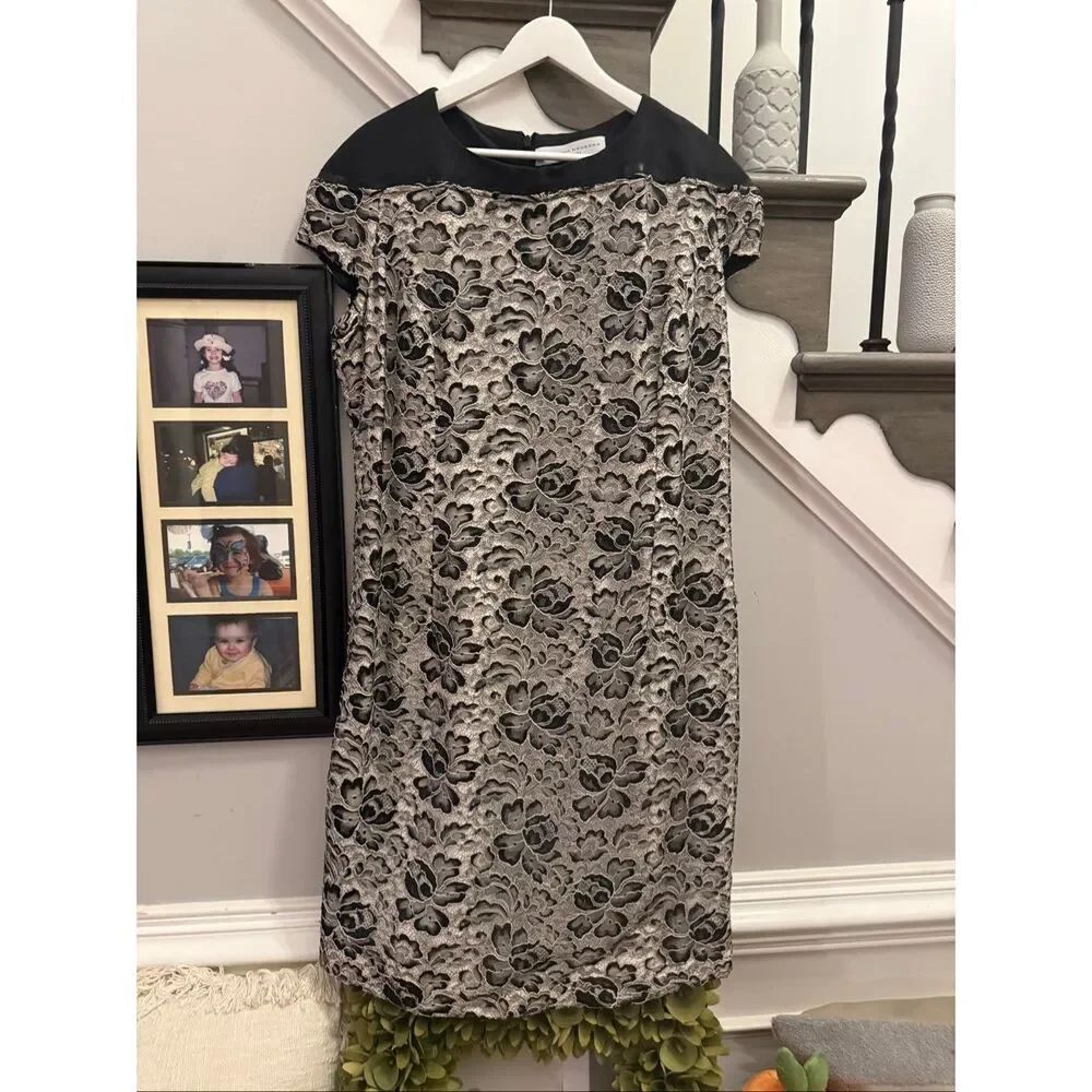 Carolina Herrera Black Lace Cap Sleeve Dress sz 18 EUC